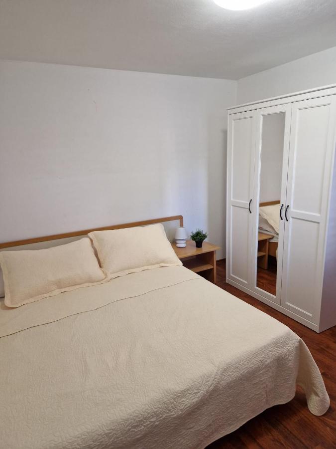Apartment Misic Rtina Esterno foto